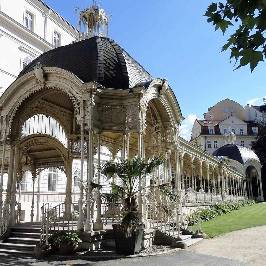 Apartment Bohemia Karlovy Vary Exterior photo
